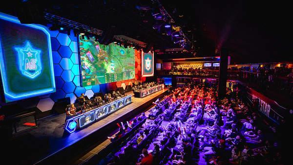 WE官方：下路选手LP断开连接，恢复自由人身份