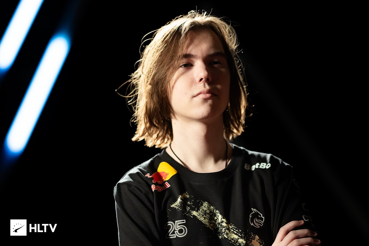 C0M 建议如何改善 Valorant 的元游戏