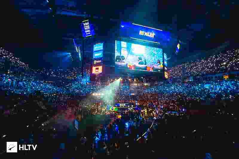 EDG教练明凯有可能下课？