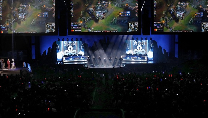 2024LPL夏季赛最数据：最高场均15分钟经济差Bin